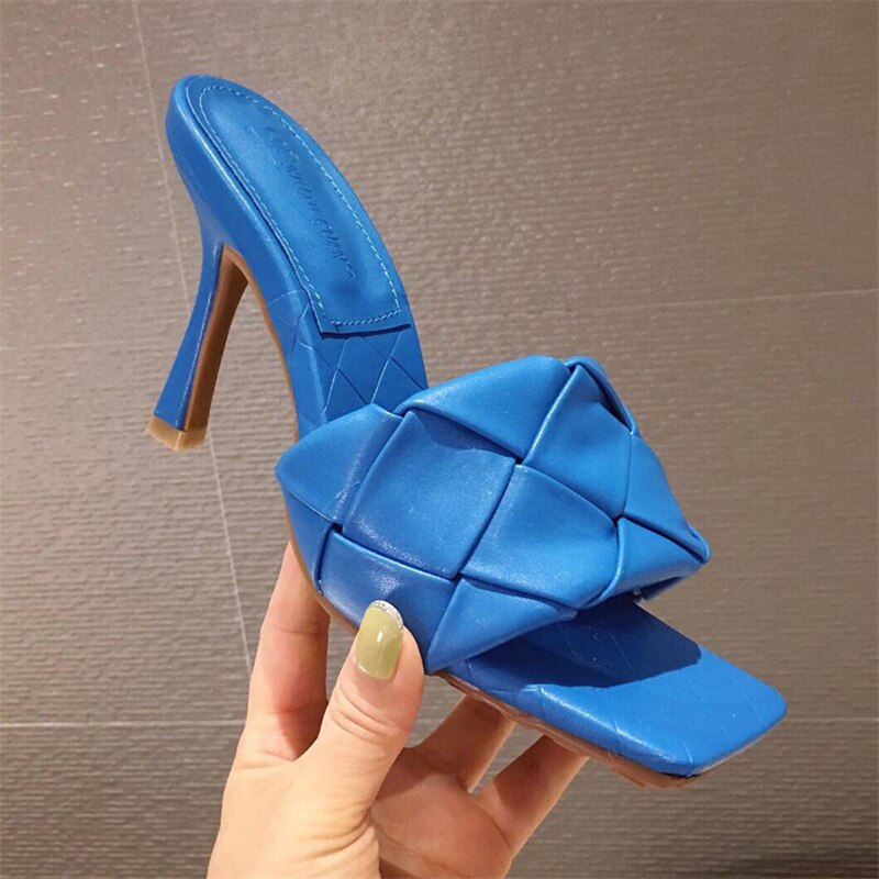 QEMD Women 9cm High Heels Mules Summer Sandals Replica Heels Slippers Prom Platform Weave Leather Shoes 9 cm talons hauts Mules été sandales réplique talons pantoufles bal plate-forme armure chaussures en cuir